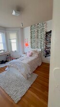 34 Westland Ave, Unit 16 in Boston, MA - Foto de edificio - Building Photo