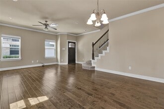 4827 Hardy St in Houston, TX - Building Photo - Building Photo