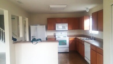 2425 Bluewood Way in Plainfield, IN - Building Photo - Building Photo