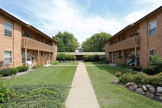 SUNSET APARTMENTS in Wisconsin Rapids, WI - Building Photo - Building Photo