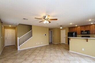 8264 Wuthering Heights Ave in Las Vegas, NV - Building Photo - Building Photo