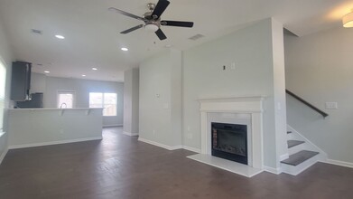 889 Ambient Way in Atlanta, GA - Building Photo - Building Photo