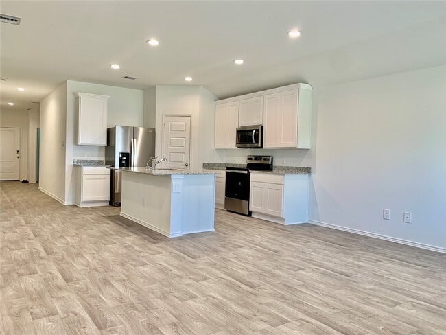 property at 2213 Laurel Bloom Ln