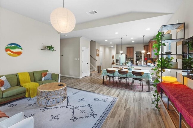 property at 309 Anacua Loop