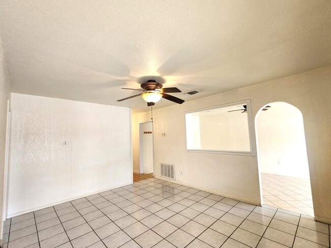 224 Highland St in Del Rio, TX - Building Photo - Building Photo