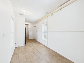 109 Anne St in Grand Coteau, LA - Building Photo - Building Photo