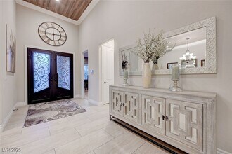 5595 El Camino Rd in Las Vegas, NV - Building Photo - Building Photo