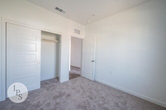 2812 N Janice Ave in Fresno, CA - Building Photo - Building Photo