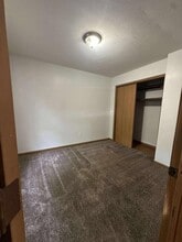 1612 Tippecanoe Dr in Warsaw, IN - Building Photo - Building Photo