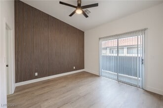 540 W Horizon Ridge Pkwy in Henderson, NV - Building Photo - Building Photo