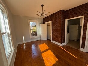 52 Carlton Ave in Washington, NJ - Building Photo - Building Photo