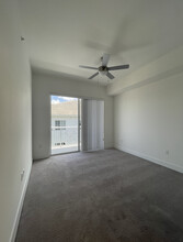 10264 NW 75th Ter in Doral, FL - Building Photo - Building Photo