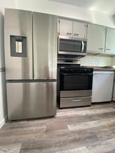 2316 Ann Dr in Toledo, OH - Building Photo - Building Photo