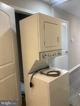 1705 N Mount St in Baltimore, MD - Building Photo - Building Photo