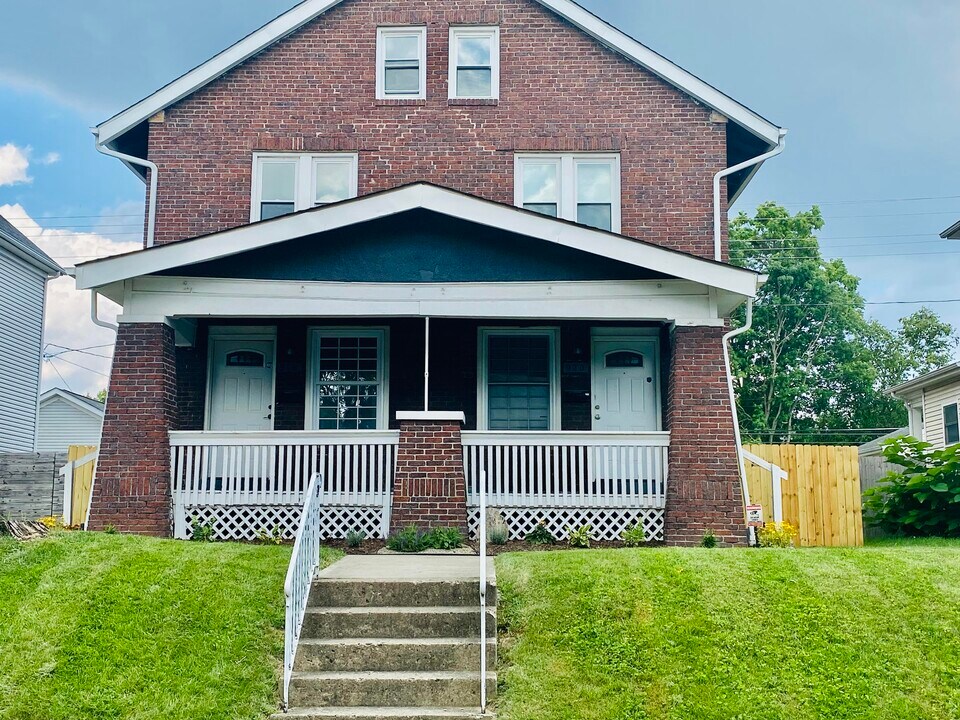 918 Carpenter St in Columbus, OH - Building Photo