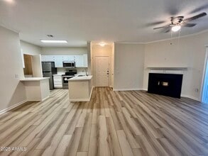 16013 S Desert Foothills Pkwy in Phoenix, AZ - Building Photo - Building Photo