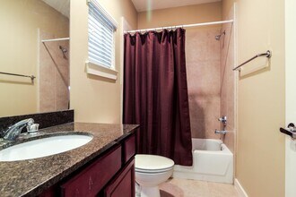 4430 Center St in Houston, TX - Building Photo - Building Photo