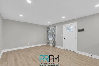 34 Allendale Ln in Greenville, SC - Building Photo - Building Photo