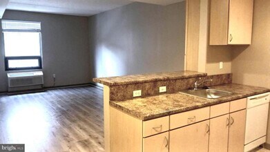 815 Arch St in Philadelphia, PA - Building Photo - Building Photo