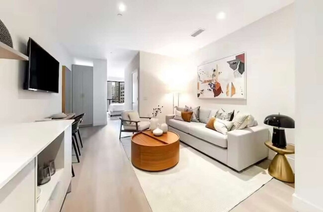 property at 239 SW 9th St