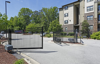 University Village at 2505 in Raleigh, NC - Building Photo - Other