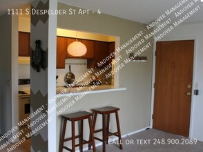 1111 S Despelder St in Grand Haven, MI - Building Photo - Building Photo