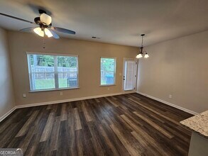 6058 Oak Bend Ct in Riverdale, GA - Building Photo - Building Photo