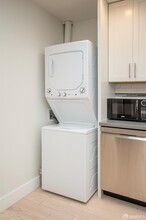 945 Pacific Ave in San Francisco, CA - Building Photo - Building Photo