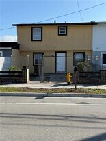 19313 NW 47th Ave in Miami Gardens, FL - Building Photo