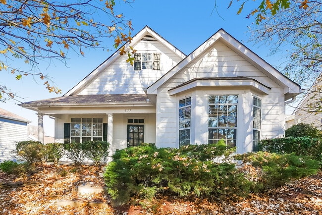 property at 537 Anglewood Trace