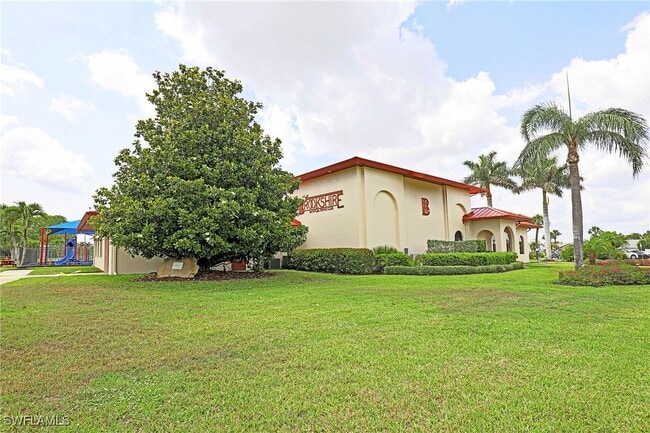 property at 13268 Whitehaven Ln