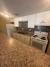 6753 Meadow Oak Pl in Memphis, TN - Building Photo - Building Photo