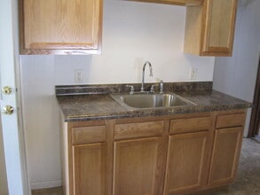 1138 E Madison St, Unit 1138 in Eau Claire, WI - Building Photo - Building Photo