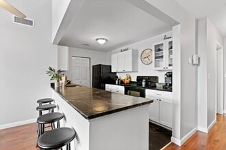 90 Sea St in Weymouth, MA - Building Photo - Building Photo