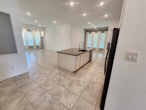 5003 Twin Summit Dr in Rosenberg, TX - Building Photo - Building Photo