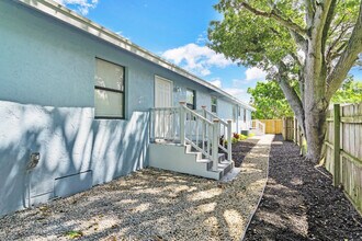 610 SE 2nd Ave in Delray Beach, FL - Building Photo - Building Photo