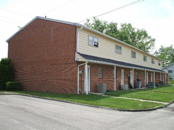 200 Salisbury Rd in Richmond, IN - Building Photo