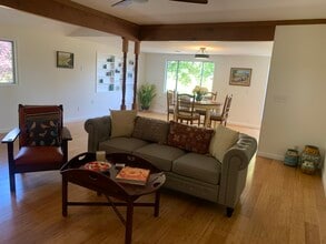 9080 Santa Lucia Rd in Atascadero, CA - Building Photo - Building Photo