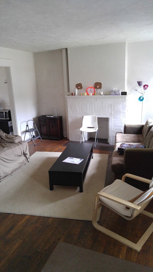 5512 Wilkins Ave in Pittsburgh, PA - Building Photo - Building Photo