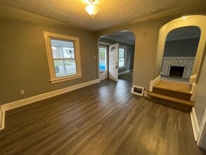 866 S Hawkins Ave in Akron, OH - Building Photo - Building Photo