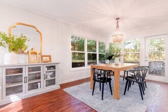 318 SW 27th St in Gainesville, FL - Building Photo - Building Photo