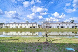 36195 Risa Michele St in Zephyrhills, FL - Foto de edificio - Building Photo