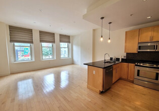 70 Lincoln St, Unit 415 in Boston, MA - Building Photo - Building Photo