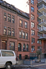 166 W 94th St in New York, NY - Building Photo - Building Photo