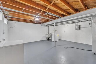 8608 W Villard Ave in Milwaukee, WI - Building Photo - Building Photo