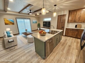 1505 Neil Ave in Dell Rapids, SD - Building Photo - Building Photo