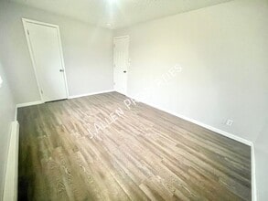 1806 Parker Cir in Norfolk, NE - Building Photo - Building Photo