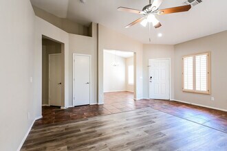 40232 N Courage Way in New River, AZ - Building Photo - Building Photo