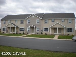 305-313 Sunset Dr in Selinsgrove, PA - Building Photo