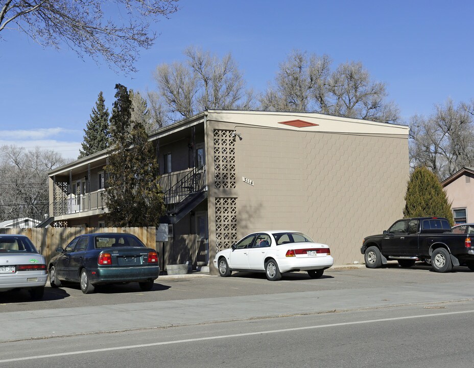 Village in Colorado Springs, CO - Foto de edificio